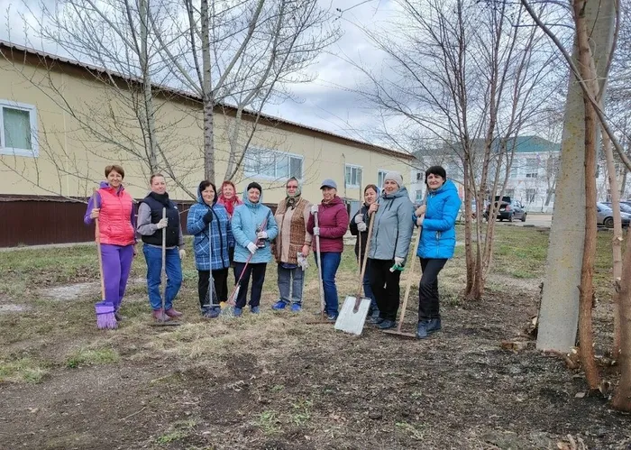 Участники субботника