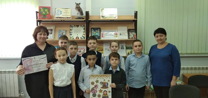 Тулупова Марина Александровна со своими учениками
