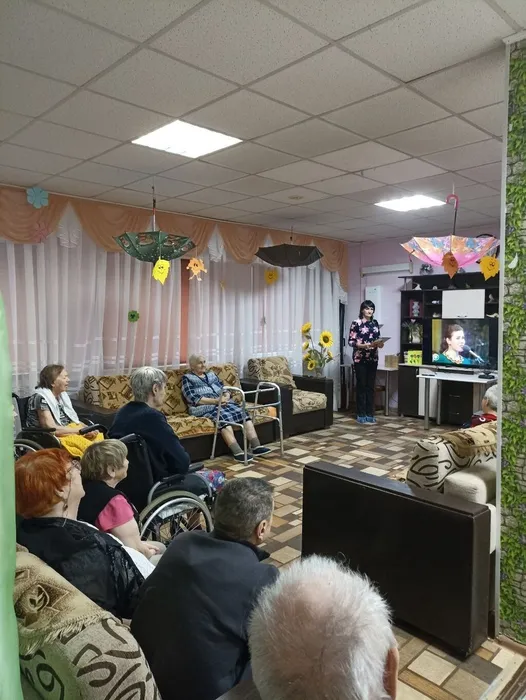 Наталья Геннадьевна Балашова проводит видео-викторину